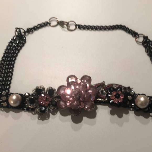 Choker - Picture 2 of 2